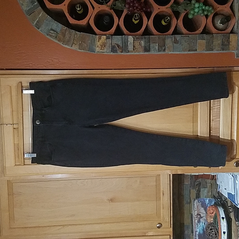 American Eagle Distressed Gray 360 Super Stretch Hi-Rise Jegging Jeans